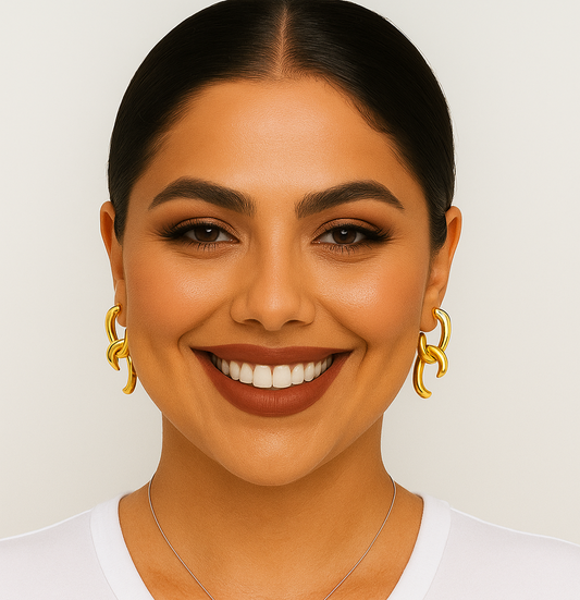 Brinco de aço inox geométrico com banho dourado