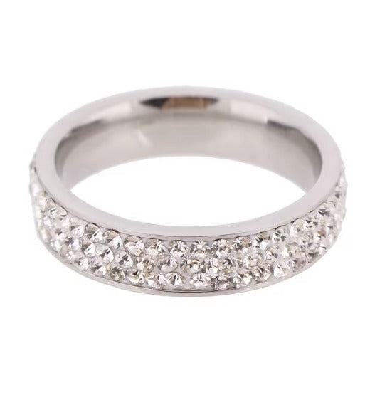 Anel/Aliança trabalhada de aço inox, Cravejada